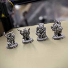 Picture of print of Sci-fi Space Dwarves [Support-free]