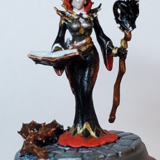 Picture of print of Twilight Witch - 32mm scale