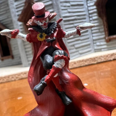 Picture of print of Jerry The Clown - Circus of Horrors - PRESUPPORTED - 32mm Scale