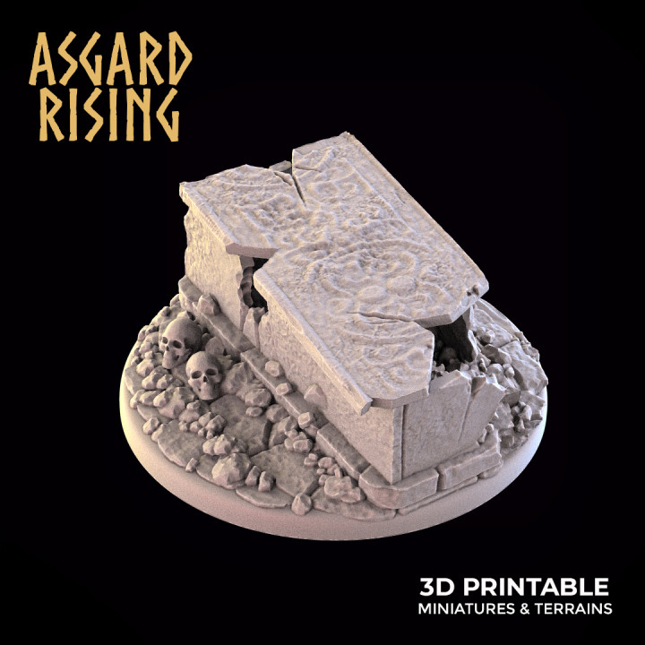 Crushed Tomb 50mm Round Base /Pre-supported/'s Cover