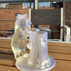 Picture of print of Bear tree pen holder