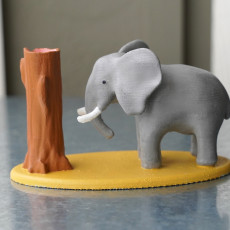 Picture of print of Elephant pen holder