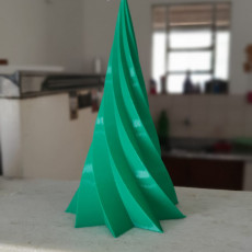 Picture of print of Spiraled Christmas Tree, Vase Mode, Christmas Decor by Slimprint