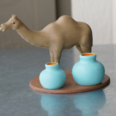 Picture of print of Camel pen holder