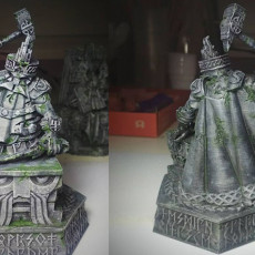 Picture of print of Dwarf Runesmith statue