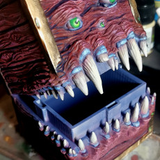 Picture of print of Mimic Deck Box