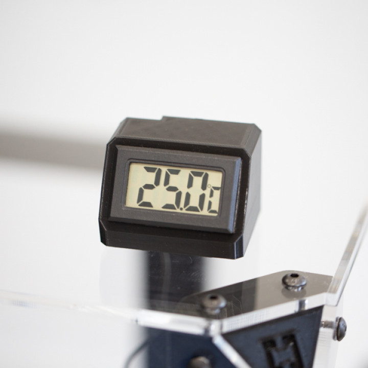 Digital Thermometer Mount (For 3D Printer Enclosure)