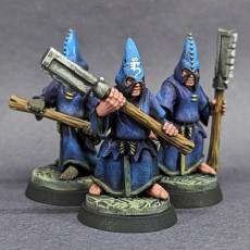 Picture of print of Cultists with Choppa's  (pre Supported)