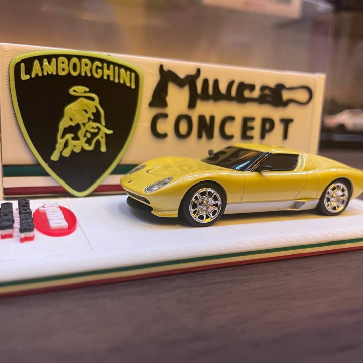 3D Printable Kyosho Lamborghini Miura Concept Display Base by Giga