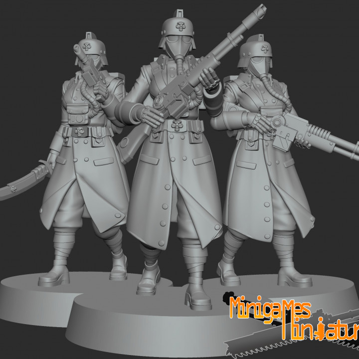 $15.00Imperial guardsmen anime figurines (March 2022)