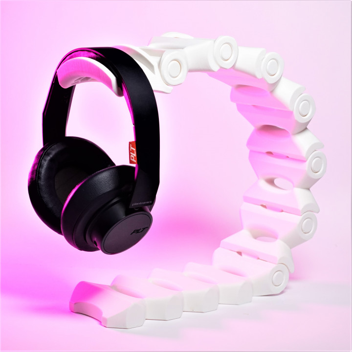3D Printable Vertebranium Headphone Stand by Clockspring