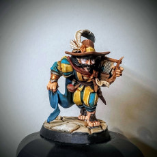 Picture of print of Halfling Bard (Lyre)