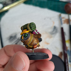 Picture of print of Owlkin Adventurer Miniature - Pre-Supported