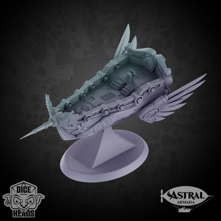 Winged Frigate Astral Ship (miniature version)'s Cover