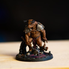 Picture of print of Minotaur Mace - Book of Beasts - Tabletop Miniature (Pre-Supported)