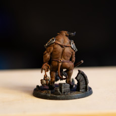 Picture of print of Minotaur Mace - Book of Beasts - Tabletop Miniature (Pre-Supported)