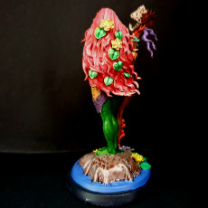 Picture of print of Greta Fish Scale sea hag 75 mm and 32 mm pre-supported
