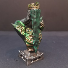 Picture of print of Bust - The Faceless King