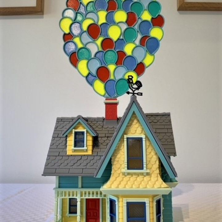 NO PAINTING NEEDED UP HOUSE, INSPIRED BY THE PIXAR MOVIE ''UP''