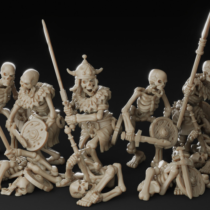 $16.00Skeleton Barbarian Miniatures Complete Set