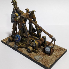 Picture of print of Dwarf Old Siege Engines - Highlands Miniatures