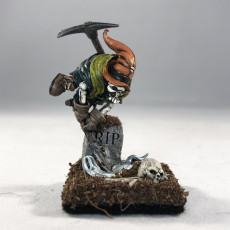 Picture of print of Skeleton Gravedigger Minion (Pre-Supported)
