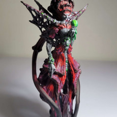 Picture of print of Zuggtmoy - The Spore Queen - PRESUPPROTED - 32mm scale