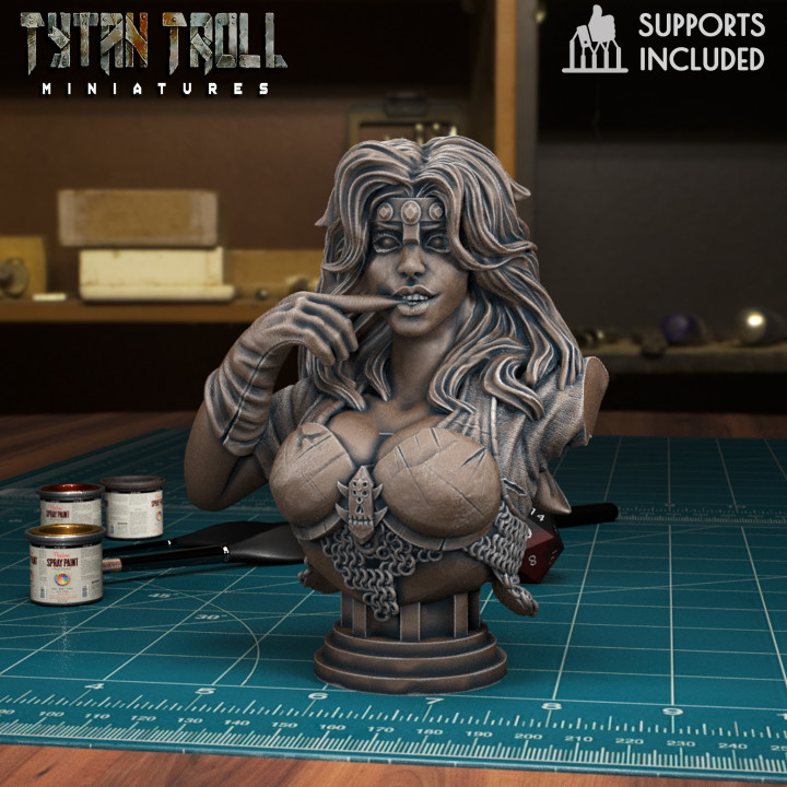 Beatrix Bust [Pre-Supported]'s Cover