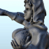 Warrior woman bust with spiked club (14) - Medieval Fantasy Magic Feudal Old Archaic Saga 28mm 15mm image