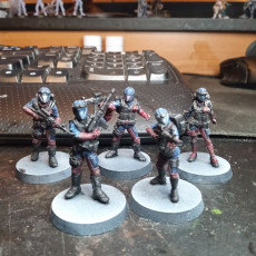 Picture of print of Elite 'Cartoon' Troopers Squad