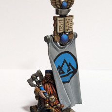 Picture of print of Dwarf Lord with Battle Banner - Highlands Miniatures