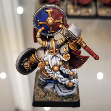 Picture of print of Dwarf Prince with Hammer and Shield - Highlands Miniatures