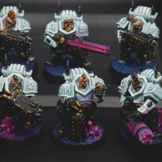 Picture of print of Space Dwarfs - Kazaroth Empire Prospectors with 28mm mine bases set