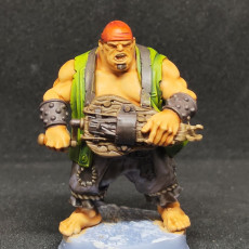 Picture of print of Ogre Pirates Tribesmen Unit