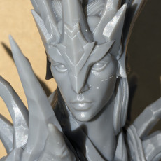 Picture of print of Bust - The Frost Queen