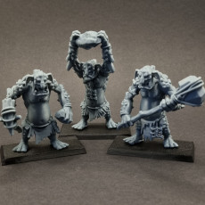 Picture of print of Cave Trolls - Highlands Miniatures